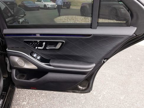 Used 2023 Mercedes-Benz S 580 4MATIC Sedan image 62