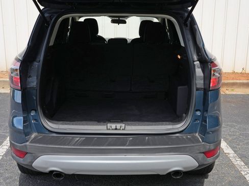 Used 2019 Ford Escape SE FWD image 9