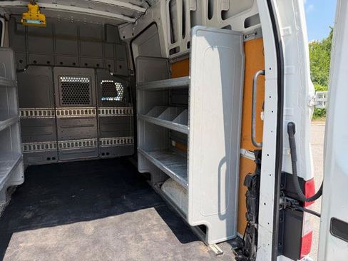 Used 2016 Nissan NV 2500 SV w/ Technology Package RWD image 32