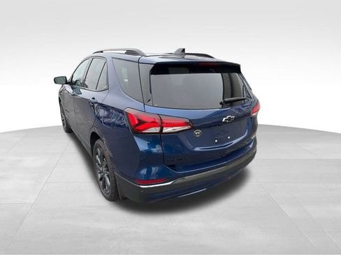 Used 2022 Chevrolet Equinox RS w/ LPO, Floor Liner Package image 4