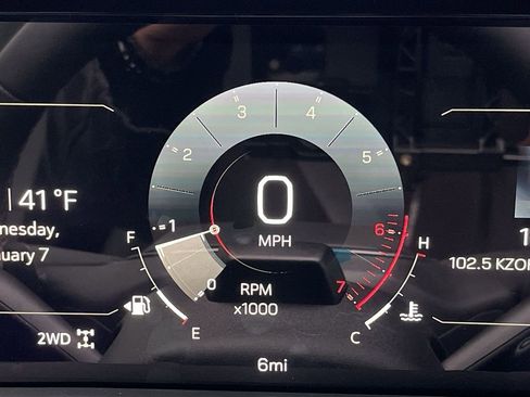 New 2026 GMC Acadia AT4 w/ Super Cruise Package AWD/4WD image 12