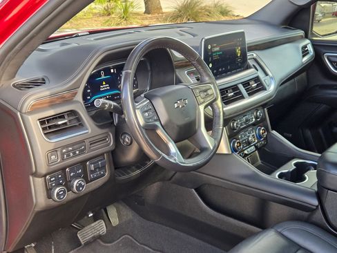 Used 2022 Chevrolet Tahoe Z71 w/ Z71 Off-Road Package image 10