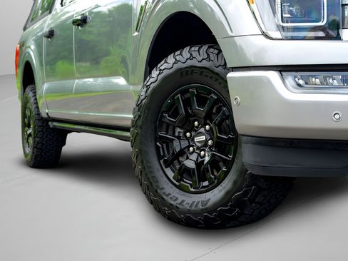 Used 2023 Ford F150 Platinum w/ Equipment Group 701A High AWD/4WD image 3