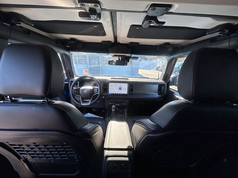 Certified 2025 Ford Bronco Badlands AWD/4WD image 22