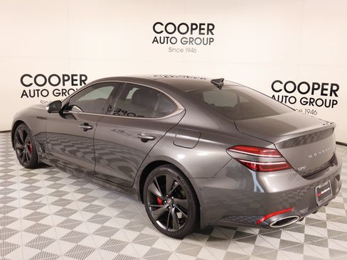 Used 2022 Genesis G70 3.3T RWD image 22