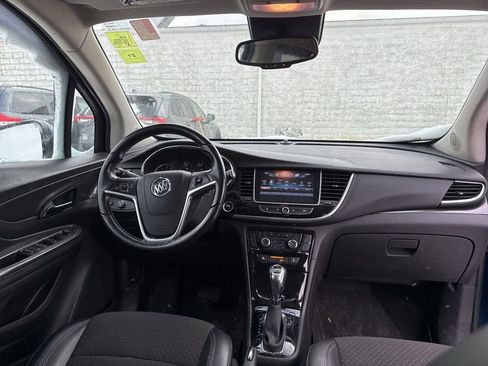 Used 2019 Buick Encore Preferred image 18