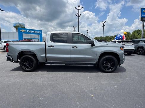 Used 2026 Chevrolet Silverado 1500 Custom w/ LPO, Dark Essentials Package AWD/4WD image 2