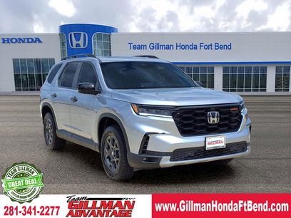 Used 2025 Honda Pilot TrailSport