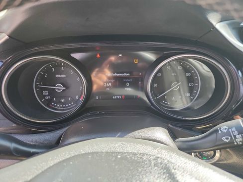 Used 2023 Buick Encore GX Select image 19