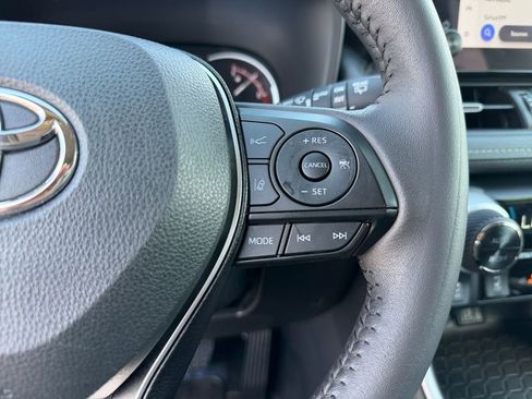 Used 2025 Toyota RAV4 XLE Premium w/ Weather Package image 20