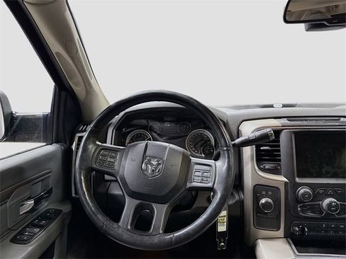 Used 2016 RAM 2500 Big Horn image 28