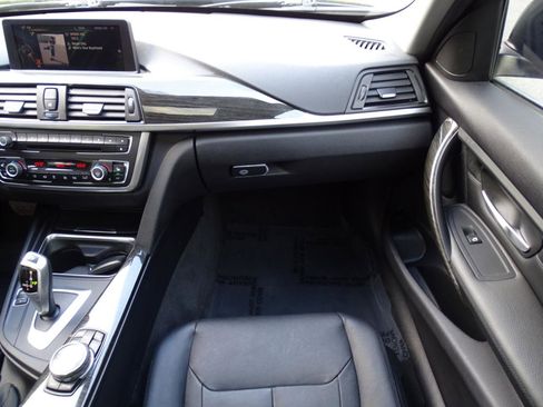 Used 2014 BMW 328i Sedan RWD image 25