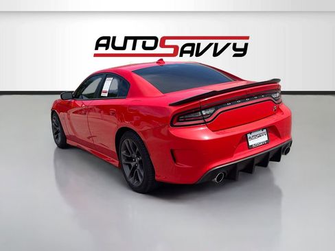 Used 2023 Dodge Charger Scat Pack w/ Navigation & Travel Group image 5