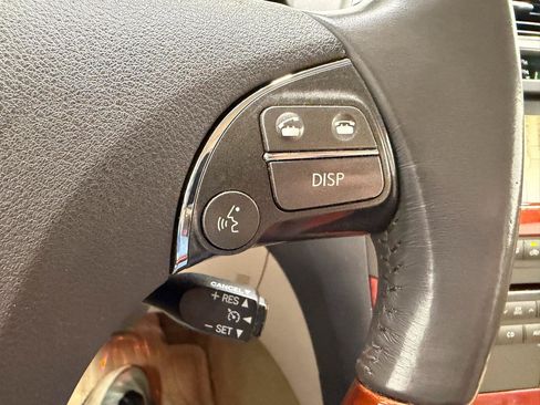 Used 2011 Lexus ES 350 FWD image 26