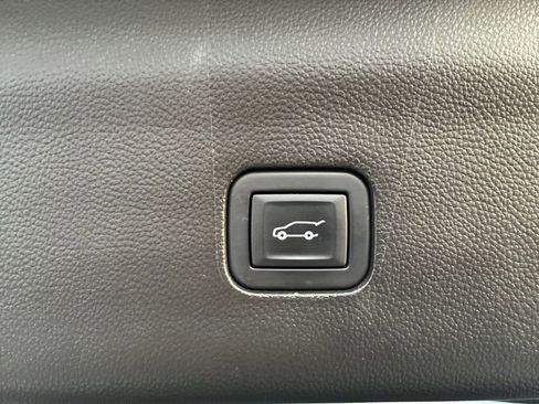 Used 2020 Buick Enclave Essence w/ Trailering Package, 5000 lbs. image 34