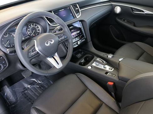 Certified 2025 INFINITI QX50 Luxe image 19
