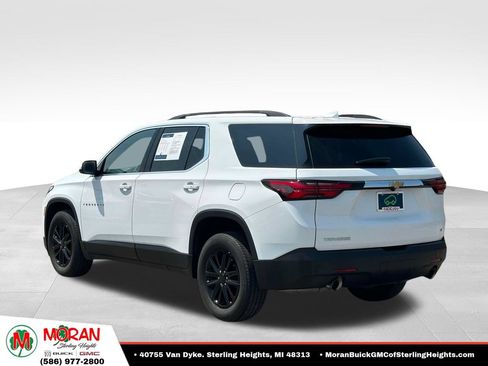 Certified 2023 Chevrolet Traverse LT FWD image 3