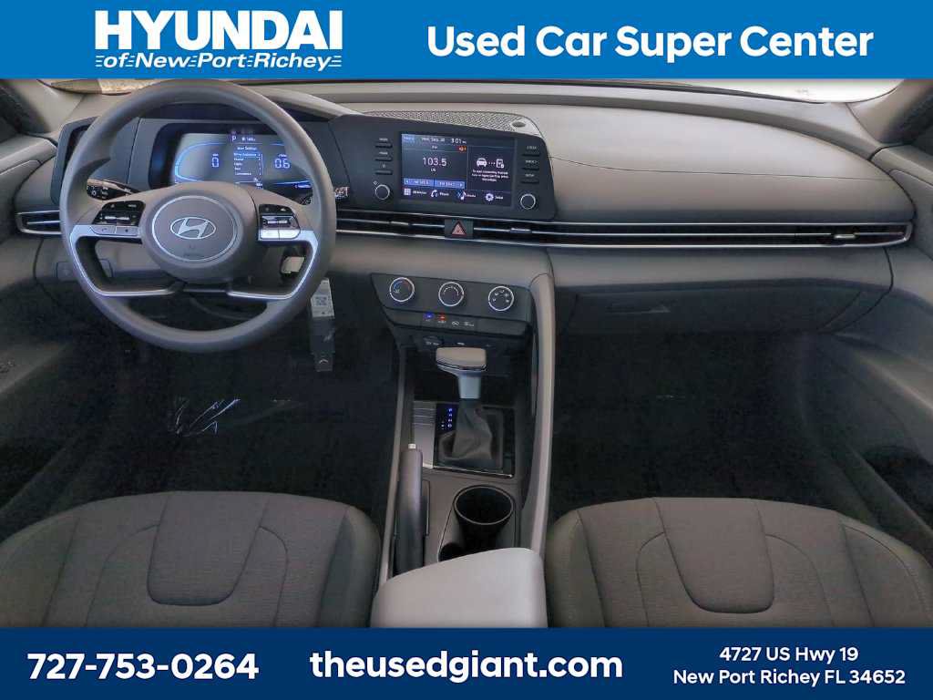 Certified 2026 Hyundai Elantra SE FWD image 15