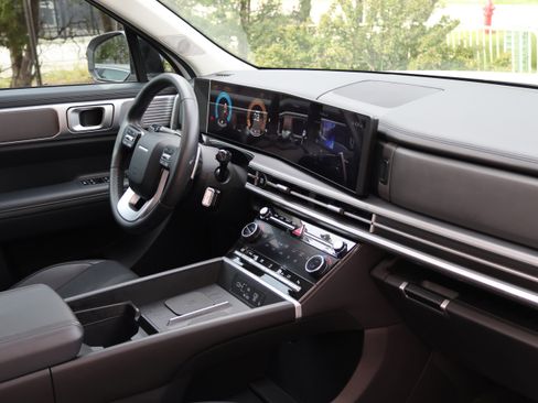Used 2025 Hyundai Santa Fe XRT AWD/4WD image 21