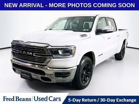 Used 2022 RAM 1500 Laramie AWD/4WD image 1