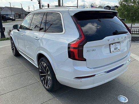 New 2026 Volvo XC90 B6 Plus w/ Protection Package AWD/4WD image 10