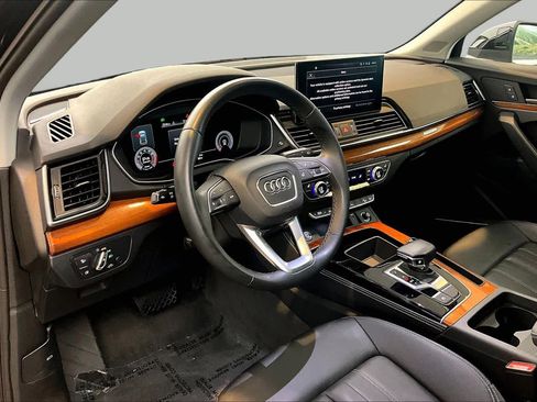 Used 2023 Audi Q5 2.0T Premium Plus w/ Premium Plus Package AWD/4WD image 18