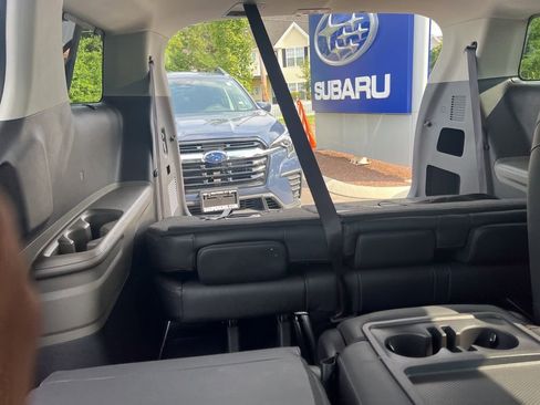 Used 2025 Kia Carnival SX image 57