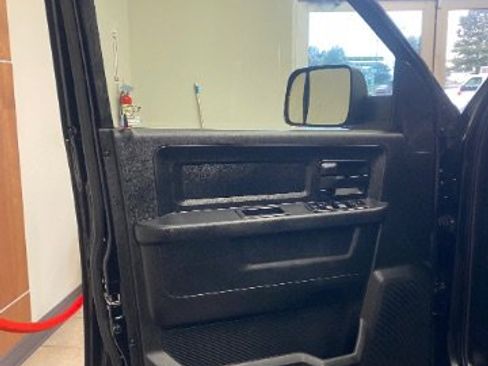 Used 2020 RAM 3500 Tradesman image 14