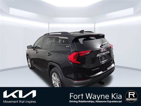 Used 2019 GMC Terrain SLE w/ Driver Convenience Package AWD/4WD image 10