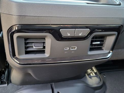 New 2026 GMC Sierra 3500 AT4 w/ Technology Package image 35