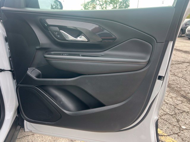 Used 2023 GMC Terrain AT4 w/ LPO, Floor Liner Package AWD/4WD image 22