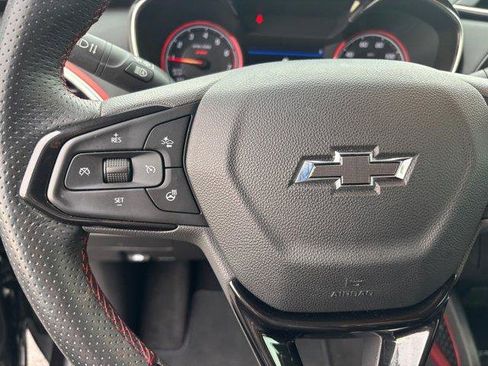 Used 2022 Chevrolet TrailBlazer RS w/ Technology Package image 28