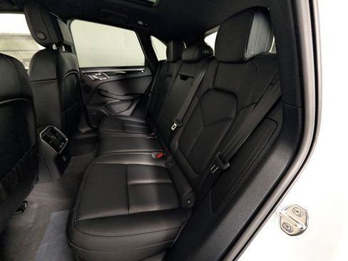 New 2026 Porsche Macan AWD/4WD image 24