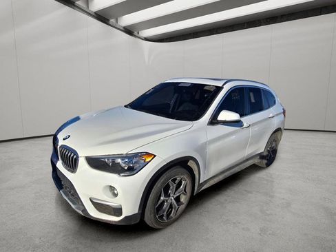 Used 2019 BMW X1 xDrive28i w/ Convenience Package image 1