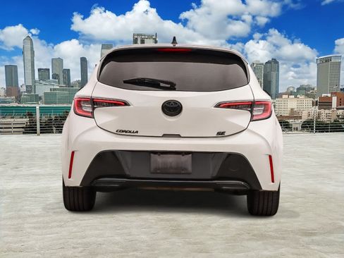 Used 2021 Toyota Corolla SE w/ Carpet Mat Package (TMS) FWD image 5