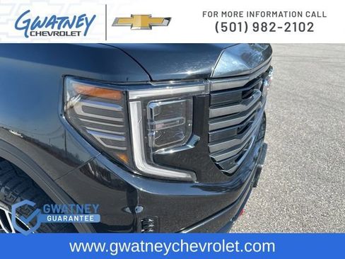 Used 2023 GMC Sierra 1500 AT4 w/ AT4 Premium Package image 14