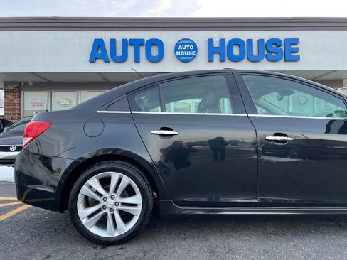 Used 2015 Chevrolet Cruze LTZ w/ Sun, Sound and Sport Package image 39