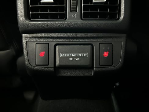 Used 2018 Subaru Legacy 3.6R Limited image 30