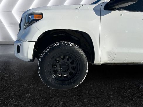 Used 2016 Toyota Tundra SR5 image 15