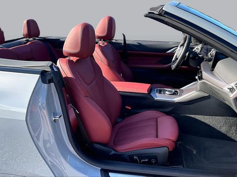 Used 2027 BMW M440i Convertible RWD image 9