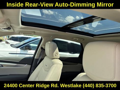 Used 2020 Cadillac XT5 Premium Luxury w/ LPO, Floor Liner Package AWD/4WD image 16