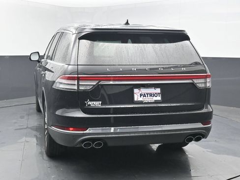 Used 2020 Lincoln Aviator Reserve AWD/4WD image 25