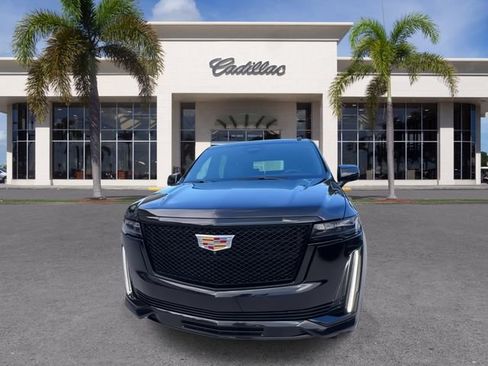 Certified 2022 Cadillac Escalade Sport RWD image 5