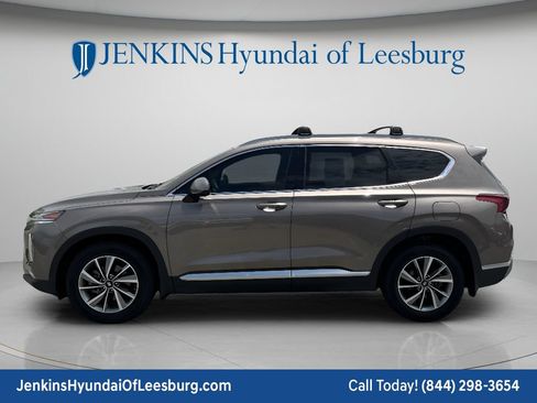 Used 2020 Hyundai Santa Fe SEL w/ Convenience Package FWD image 9