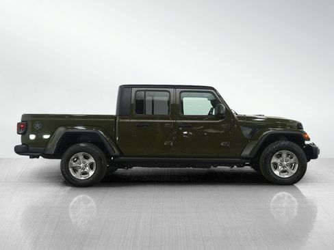 Used 2021 Jeep Gladiator Sport image 6