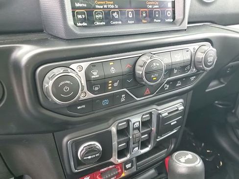 Used 2021 Jeep Wrangler Unlimited Rubicon 4xe w/ Cold Weather Group image 23