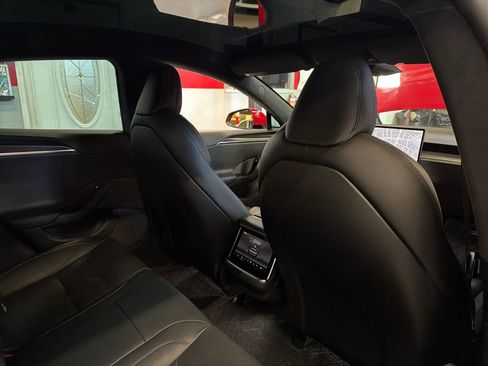 Used 2022 Tesla Model S Plaid AWD/4WD image 21