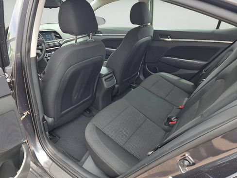 Used 2020 Hyundai Elantra Value Edition w/ Cargo Package (C1) FWD image 26