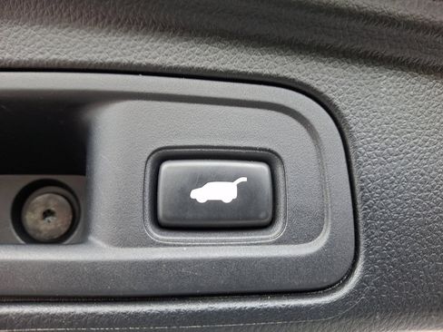 Used 2021 Honda Pilot Touring image 30