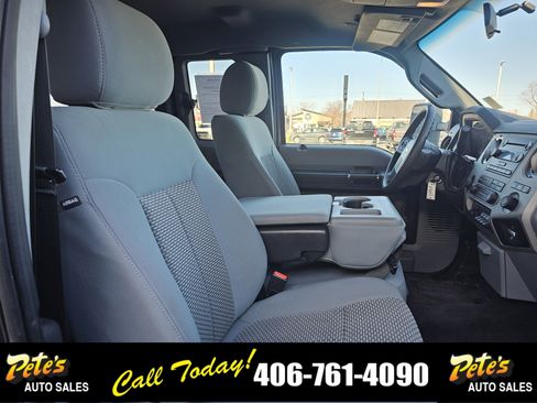 Used 2015 Ford F250 XLT w/ XLT Interior Package image 18